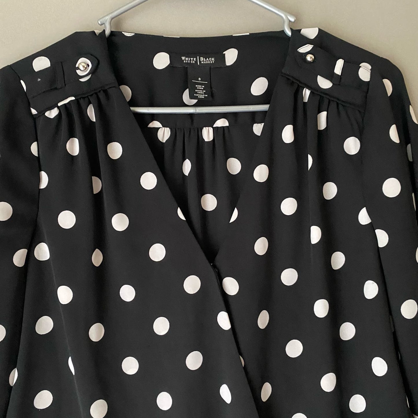 White House Black market sz 8 polkadot faux wrap long sleeve blouse
