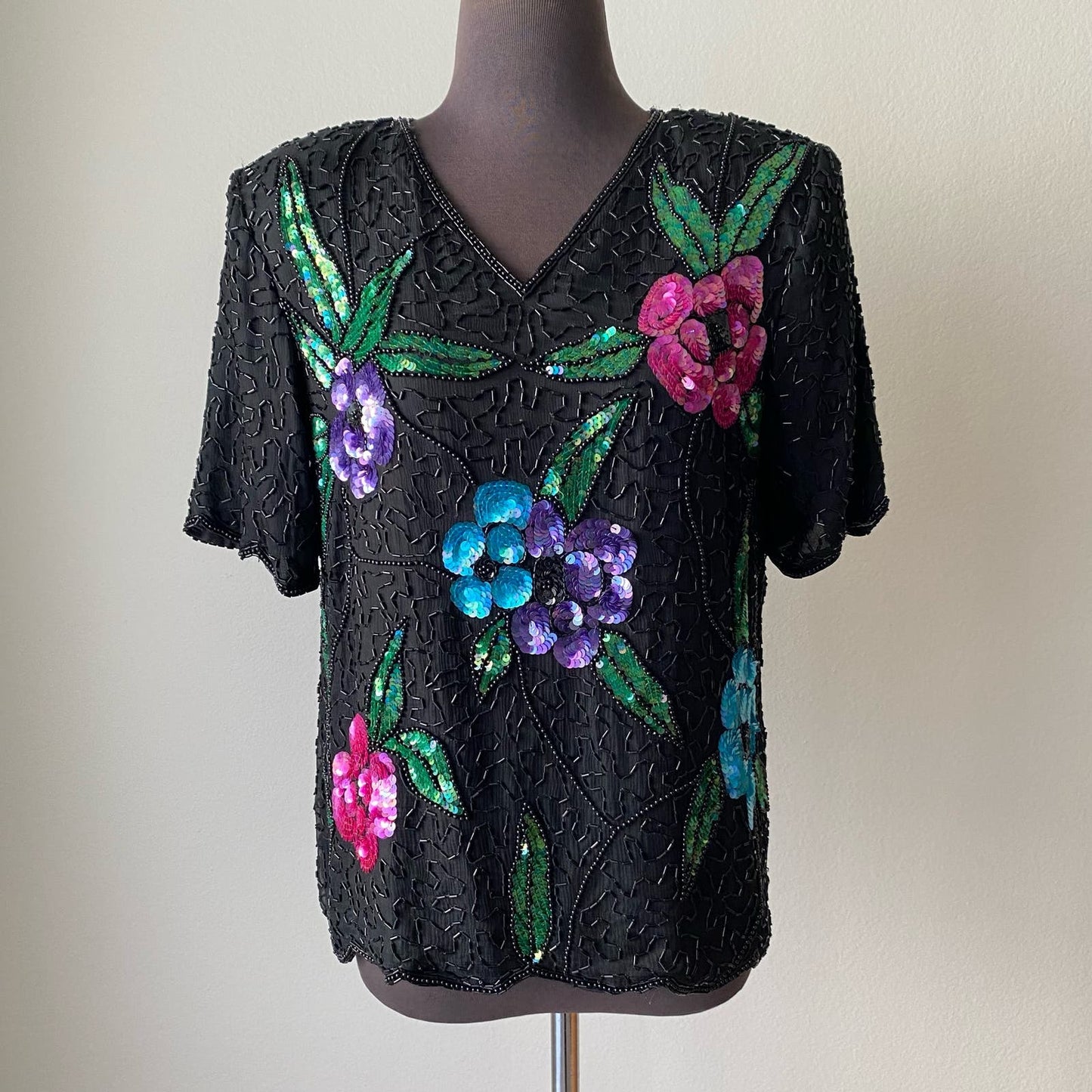 Stenay sz S Vintage 100% Silk beaded blouse