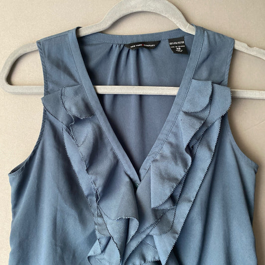 New York & Company sz XS blue ruffle sleeveless tunic blouse