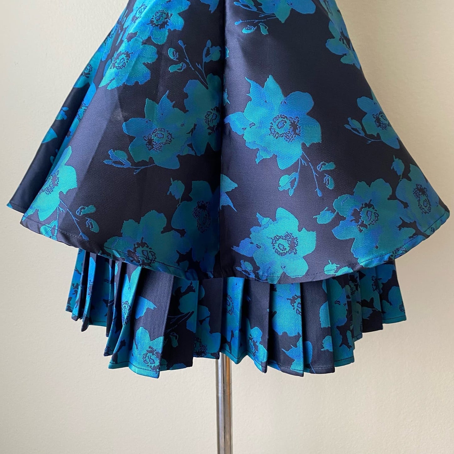 Lulu’s sz XS floral fit flare short sleeve mini cocktail dress NWOT