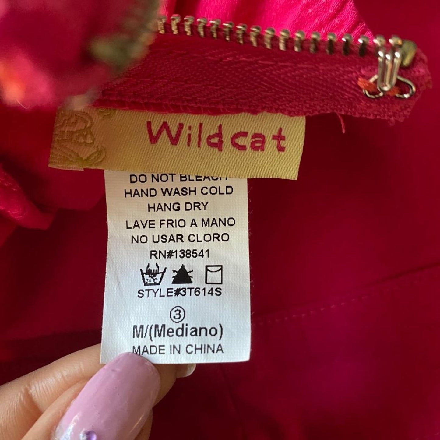 Wildcat sz M halter embroidered crop top