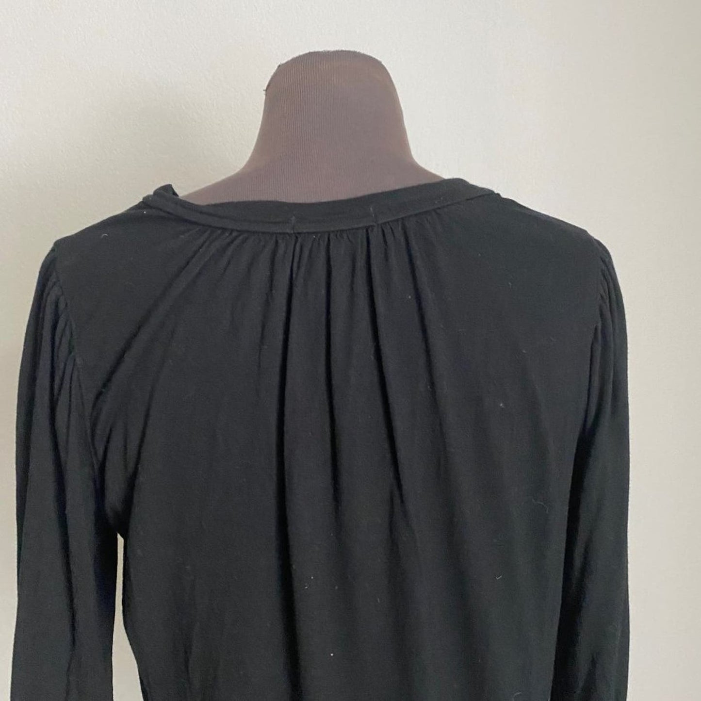 Gap sz XS 3/4 length sleeve V-neck hooded drawstring blouse shirt