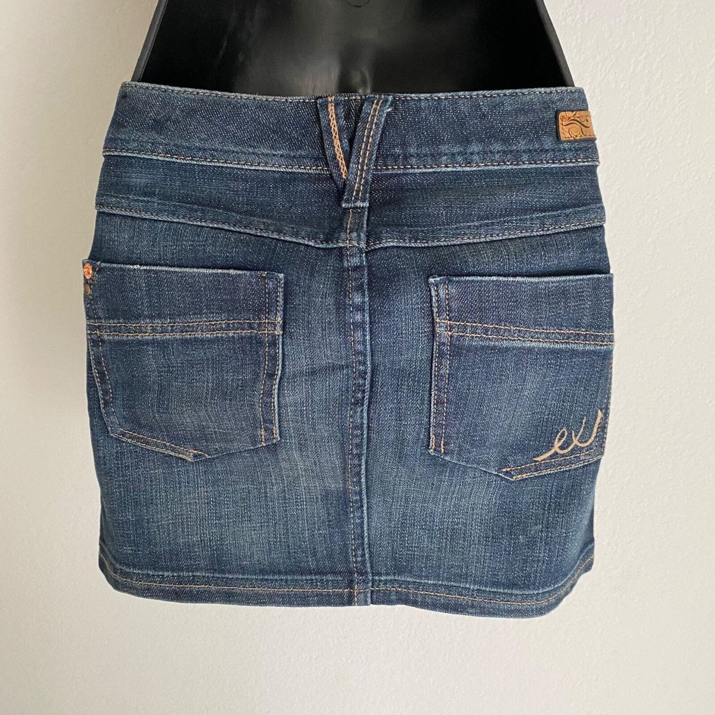 Express Jeans sz 2 Hipster blue jean mini skirt